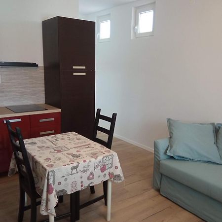 Vinka Apartment Сресер Екстериор снимка